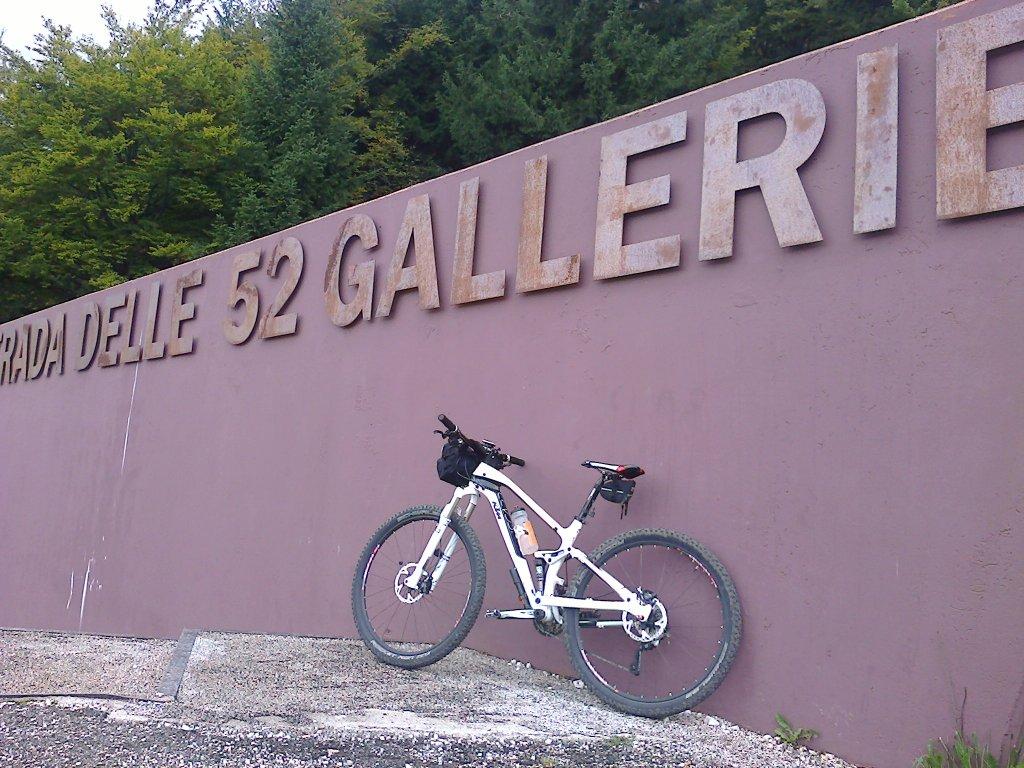 Cicloviaggio nella memoria lungo l’Alta Via della Grande Guerra