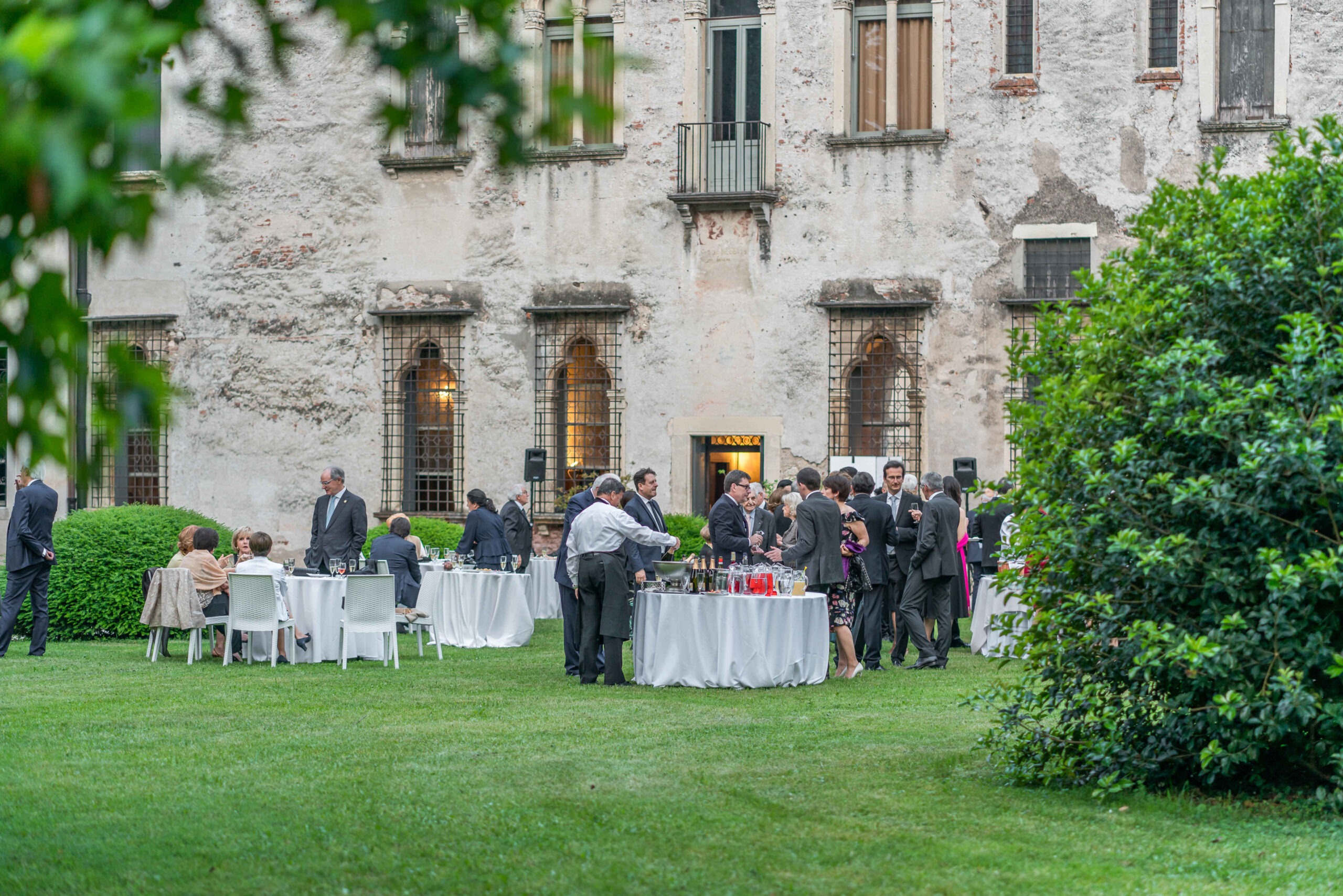 Visita guidata con aperitivo al Castello di Thiene