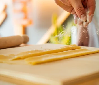 Mani in pasta! Laboratorio di pasta fresca artigianale
