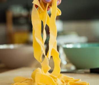 Mani in pasta! Laboratorio di pasta fresca artigianale