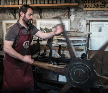 Il fascino della stampa manuale