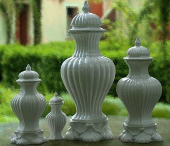 Paint your own fine ceramics!