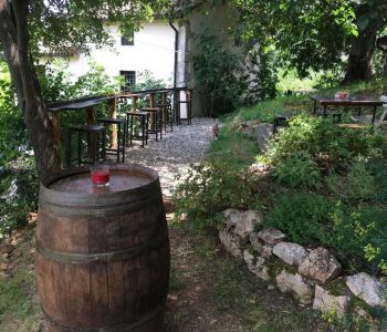 In Val Liona, l’arte del ferro e della birra genuina