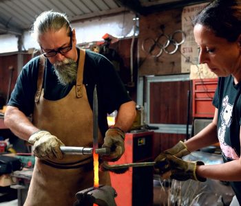 In Val Liona, l’arte del ferro e della birra genuina
